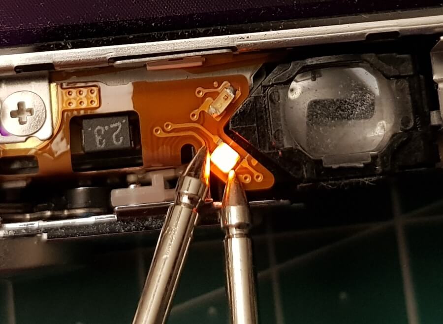 Testen einer Indikator-LED mit Multimeter
