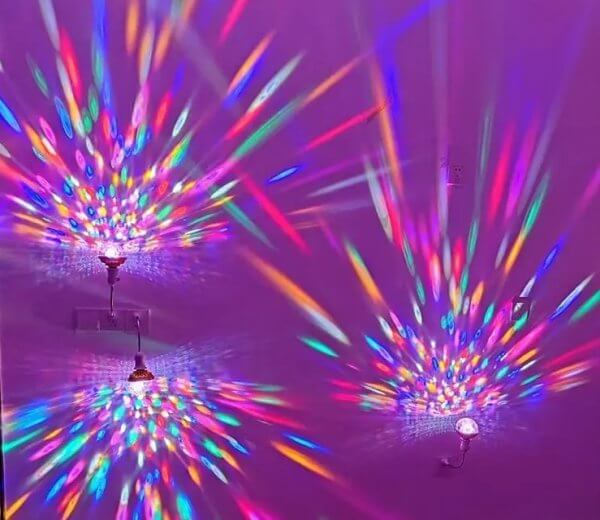 Demonstration des LED Crystal Magic Ball