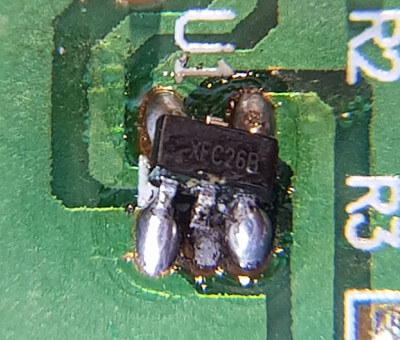 Detailansicht mit XFC26B Oszillator-Chip