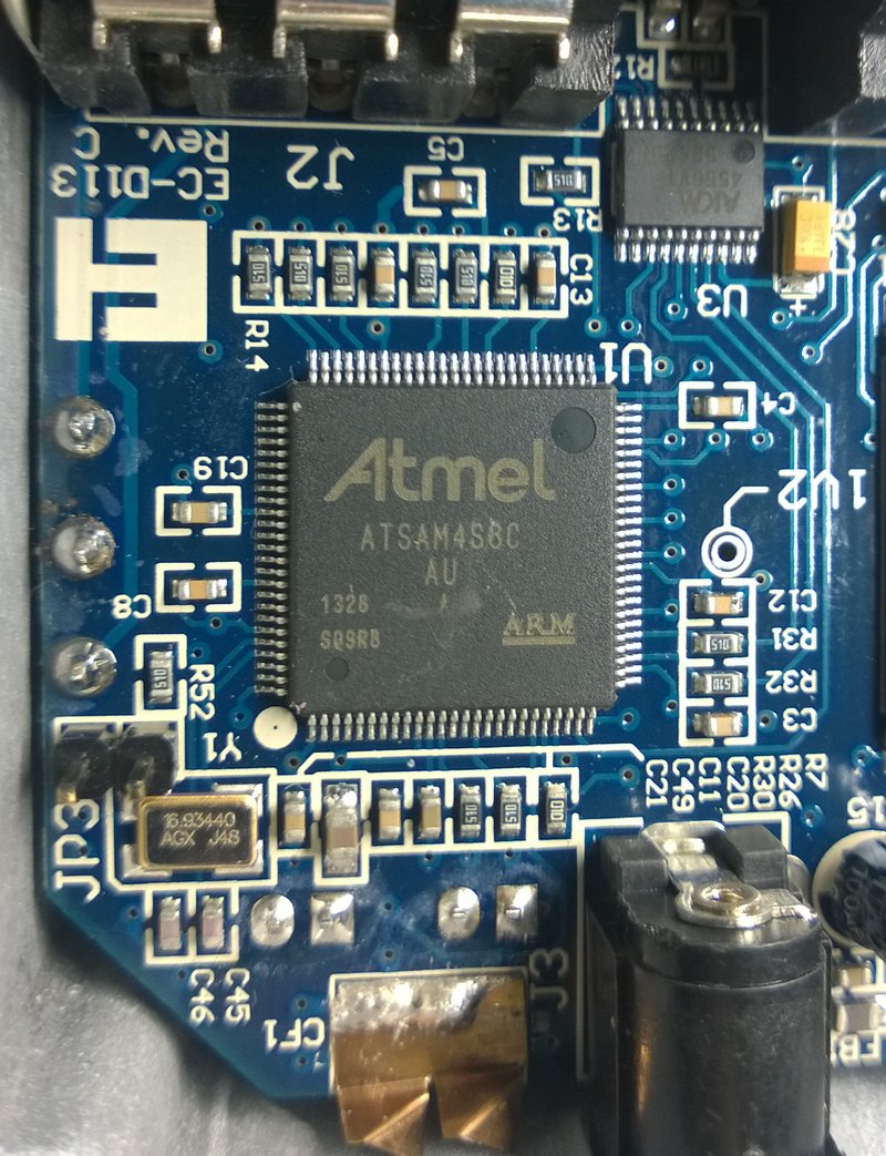 Zentralrechner Atmel ATSAM4S8C