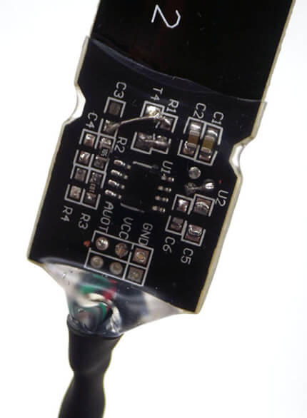 Versiegelung der Sensor-Elektronik mit Epoxy-Harz