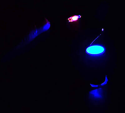 Neon-Glimmlampe leuchtet